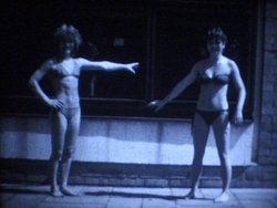 Gino Hahnemann, Das Paradies vergesse ich nie, (1982, 6 min, S8, mit Gino Hahnemann und Studierenden der Fachschule für Artistik Berlin)