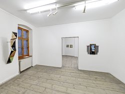 Matthias Bausch "Under Control"