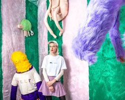 Textil, Kurs B: Wo Gefühle wohnen Textil, Kurs B: Wo Gefühle wohnen - Theresa Rothe, Textil: Wo Gefühle wohnen Wesen aus Fantasie und Gefühl (Foto: Craig Stennett)