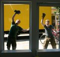AUSSTELLUNGSFÜHRUNG Zusammen handeln – für ein aufgeräumtes Morgen AUSSTELLUNGSFÜHRUNG Zusammen handeln – für ein aufgeräumtes Morgen