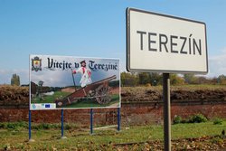 Terezín – Gedenkstättenarbeit und das Medium Film