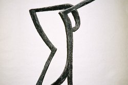 Sprechen über Zeiten und mit Künstler:innen - Evan Backofen, Paar, Gips, 1993, H=92cm, B=35 cm, T=46cm