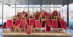 Installation „Sturzlage“ von Gabriele Dolff-Bonekämper, © Berliner Festspiele / Immersion, Foto: Eike Walkenhorst